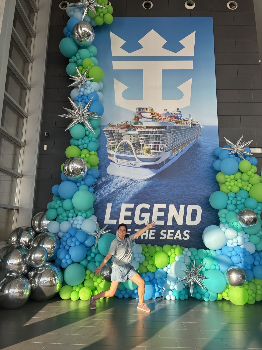 Royal Caribbean Legend of the Seas balloon launch backdrop, Malaga